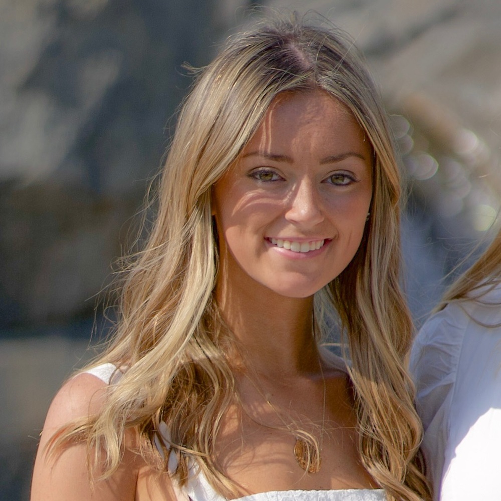 Meet your Posher, Maddie